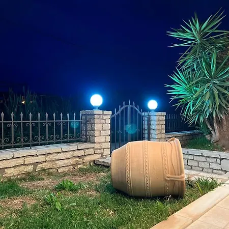 Harry's Apartmet Lefkada City